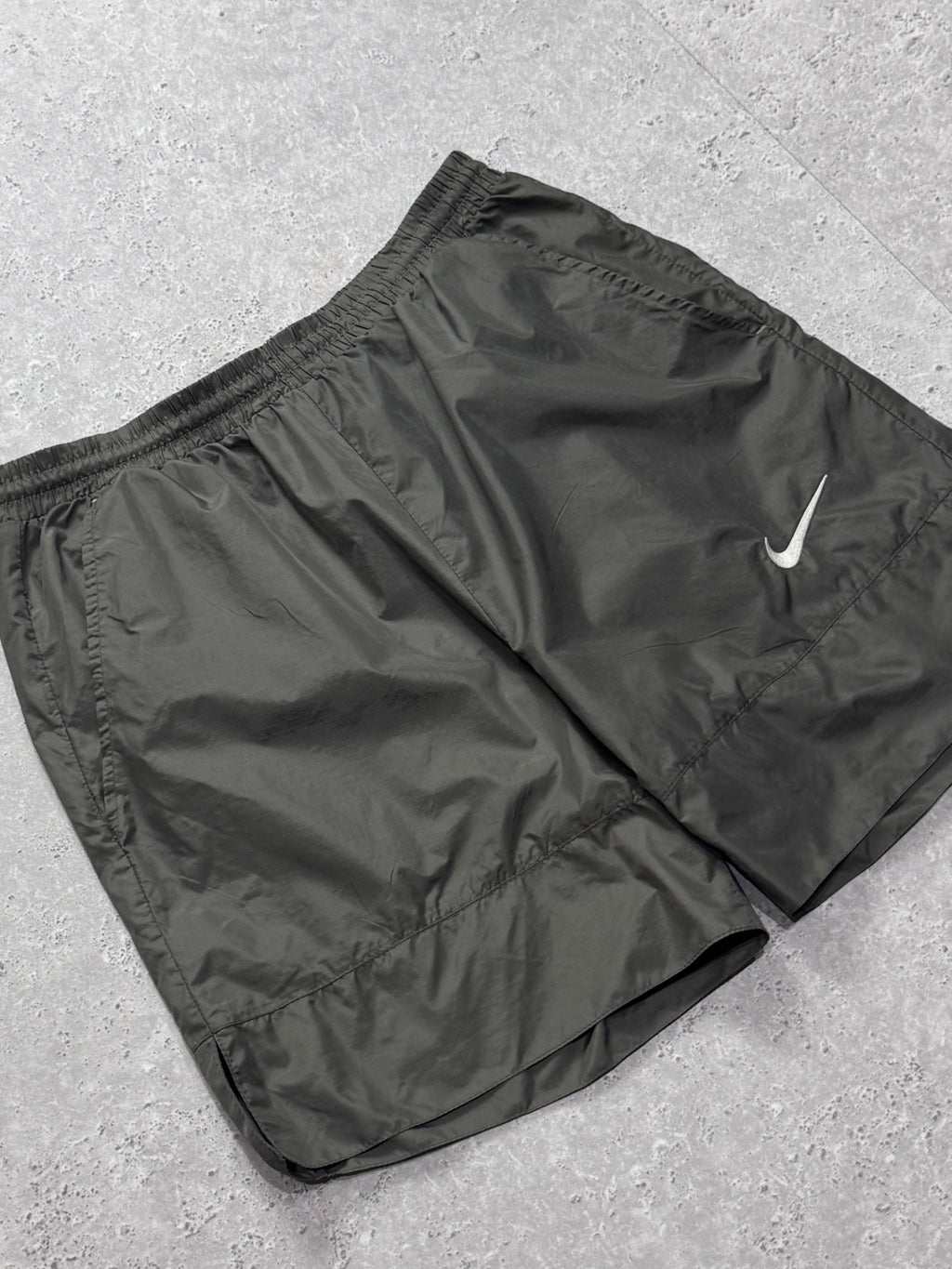 Vintage 90s Nike Running Shorts (L)
