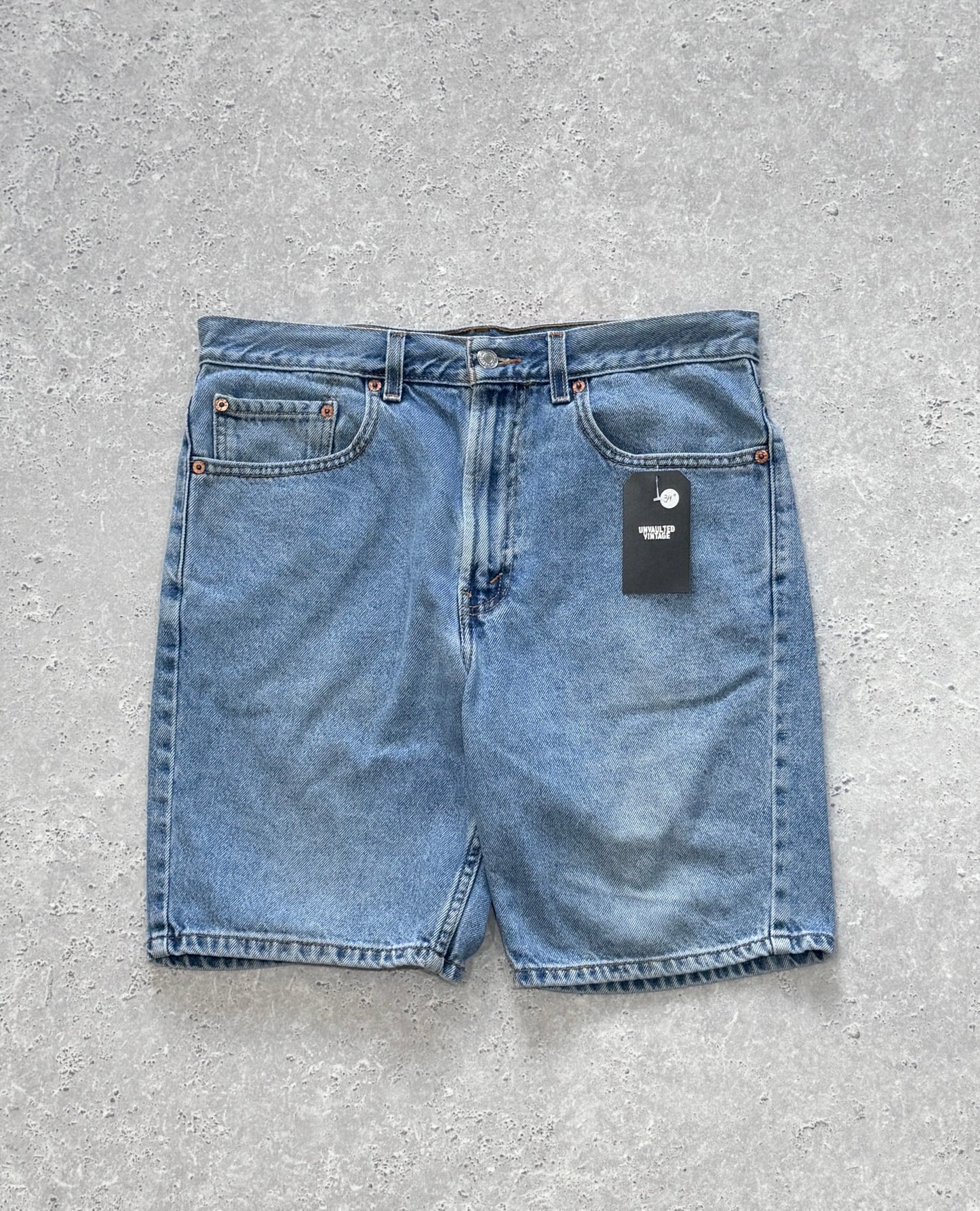 Vintage 00s Levi's Denim Jorts (34")