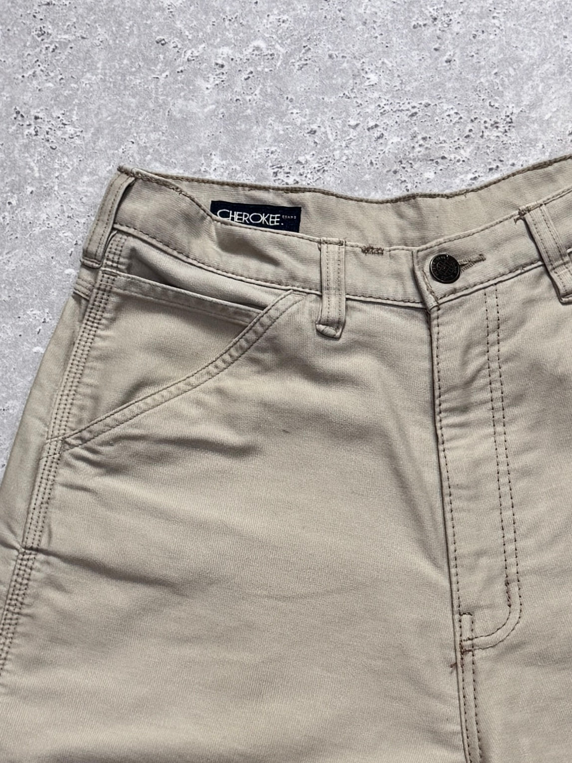 Vintage 2000s Cream Carpenter Shorts (30")