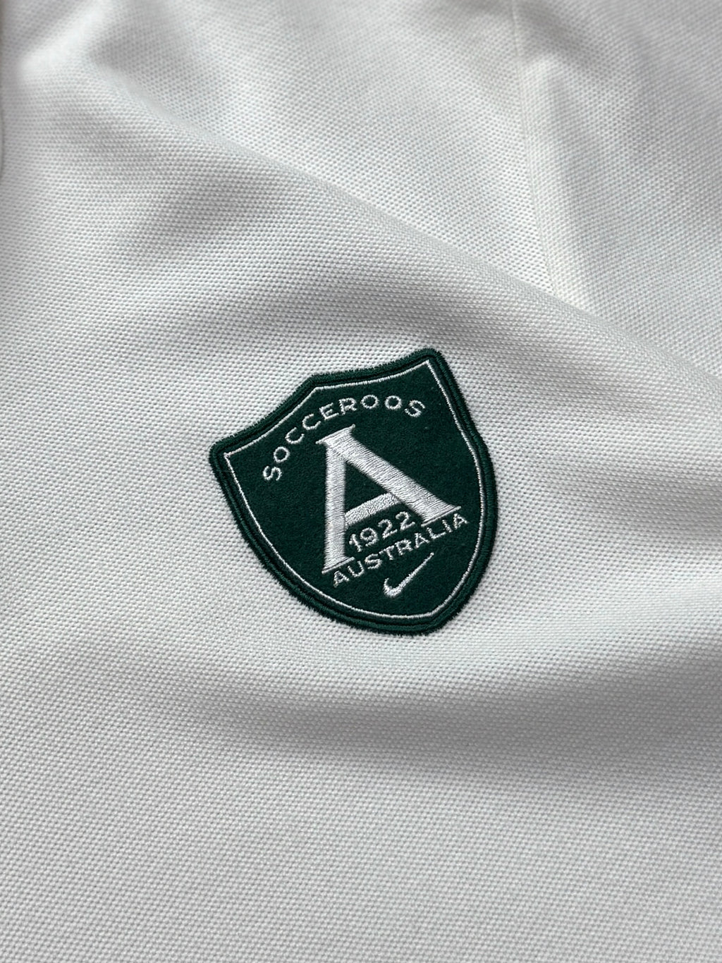 Vintage 2000s Nike X Australian Socceroos Football Polo Shirt (L)