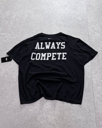 Vintage 2000s Nike College Tee (M)