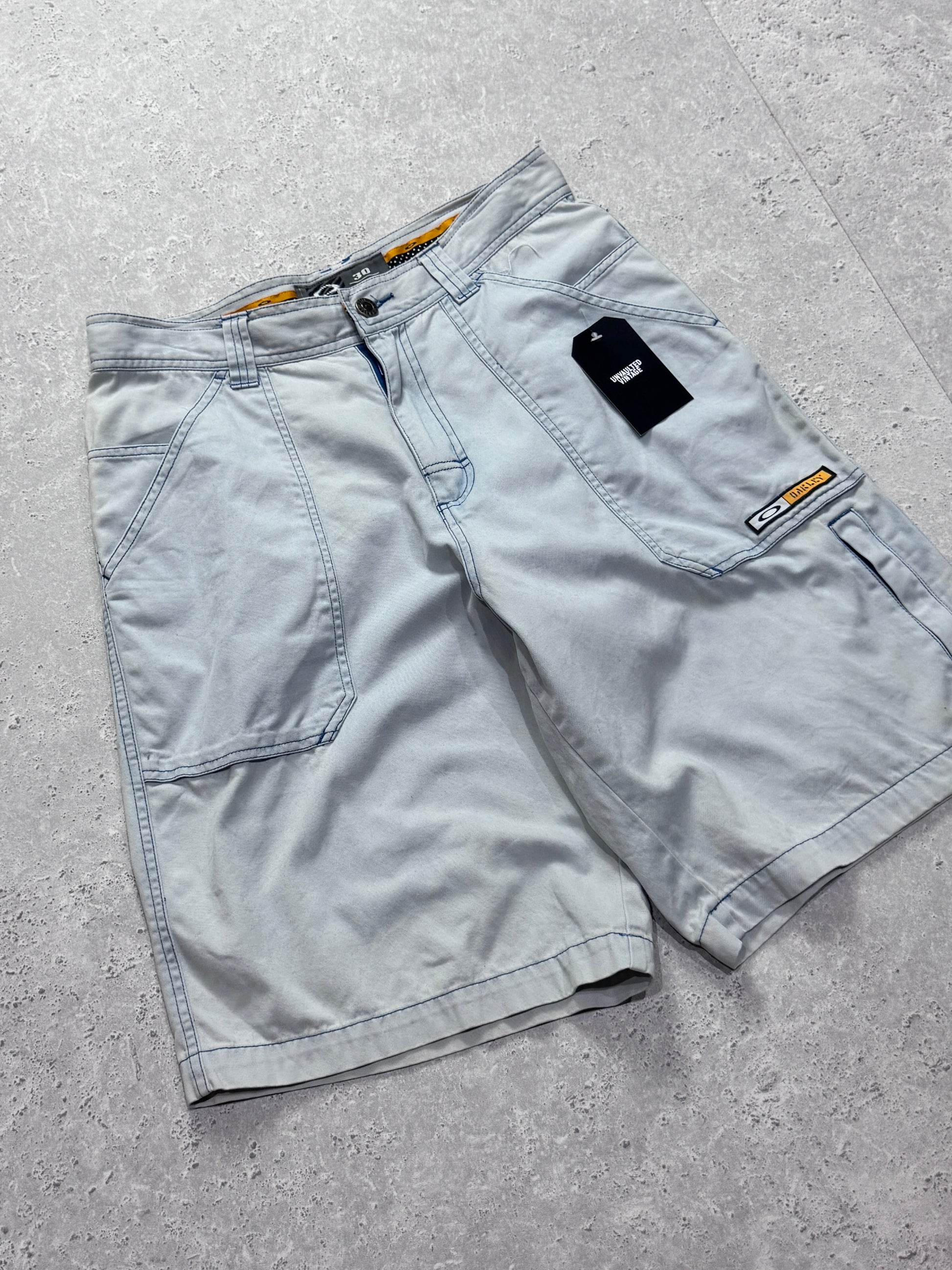 Vintage 2000s Oakley Software Cargo Shorts (30”)