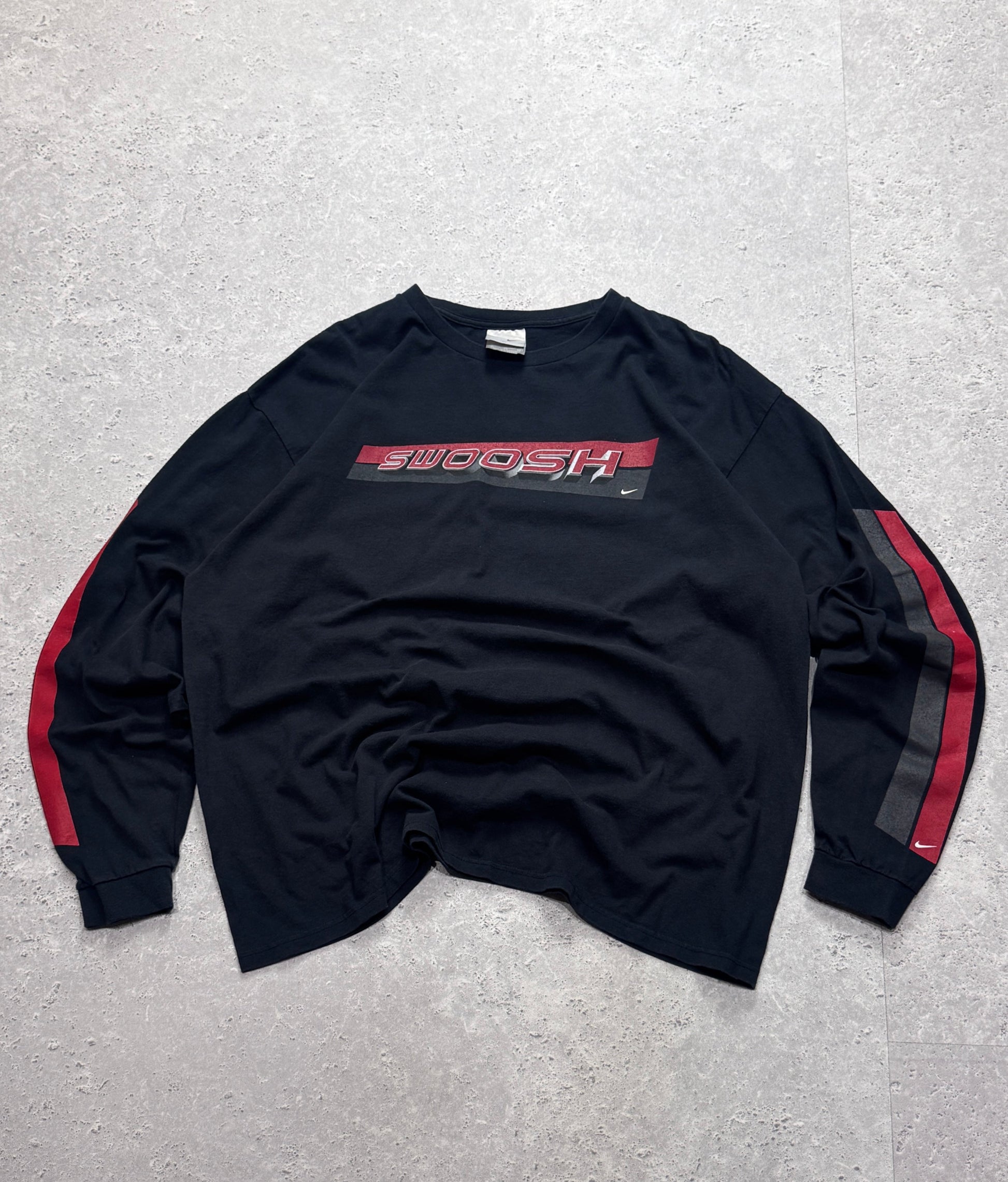 Vintage 2000s Nike Swoosh Long Sleeve Tee (XL)