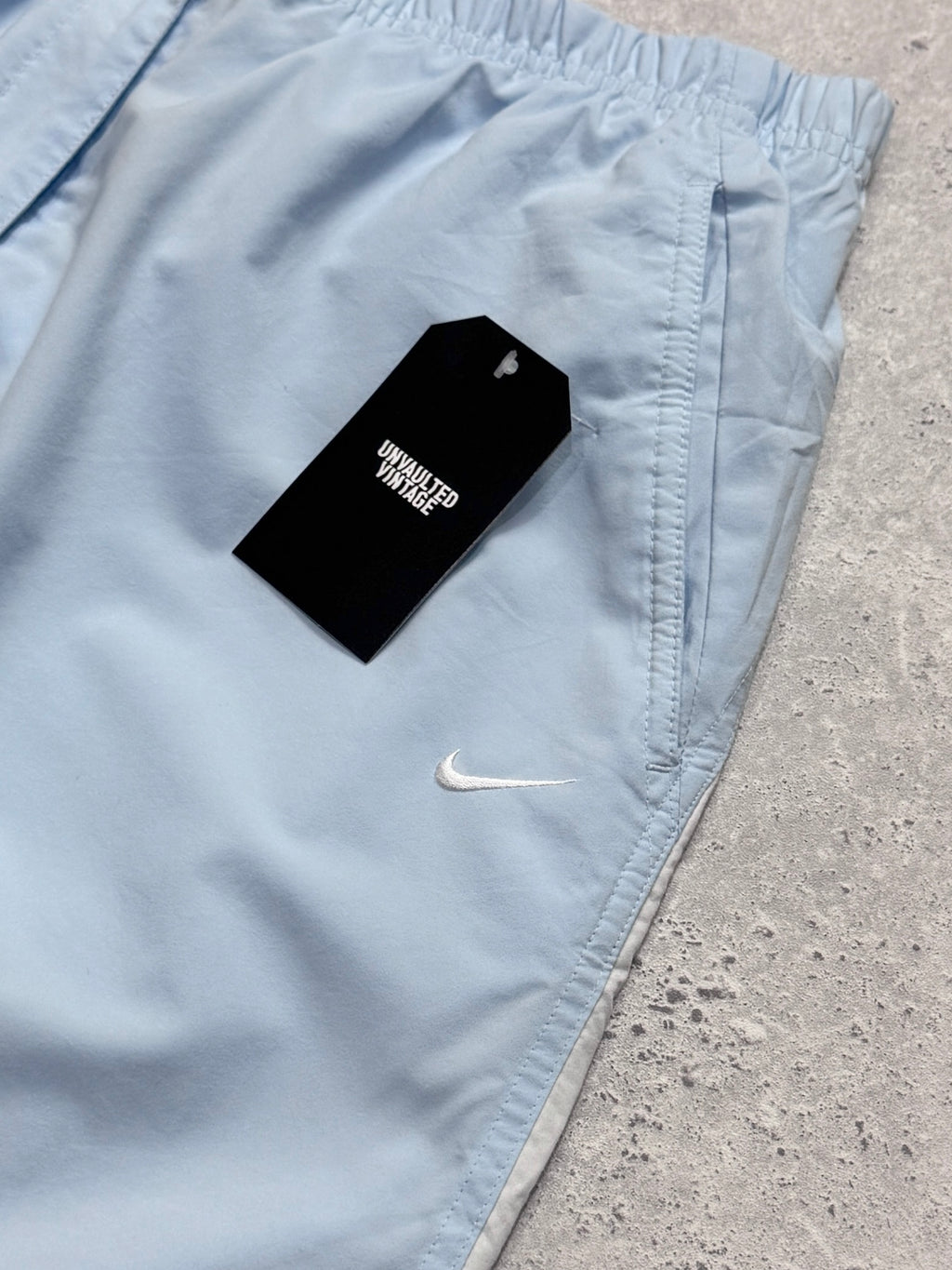 Vintage 2000s Nike Adjustable 3/4 Cargo Shorts (M)