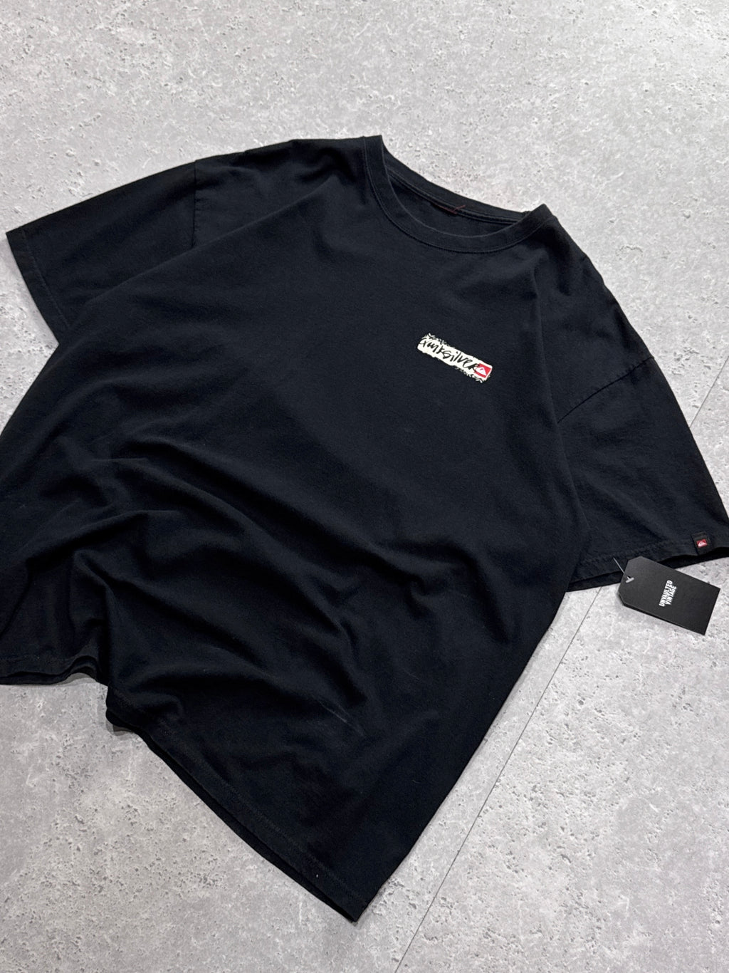 Vintage 2000s Quiksilver Surf Tee (XL)