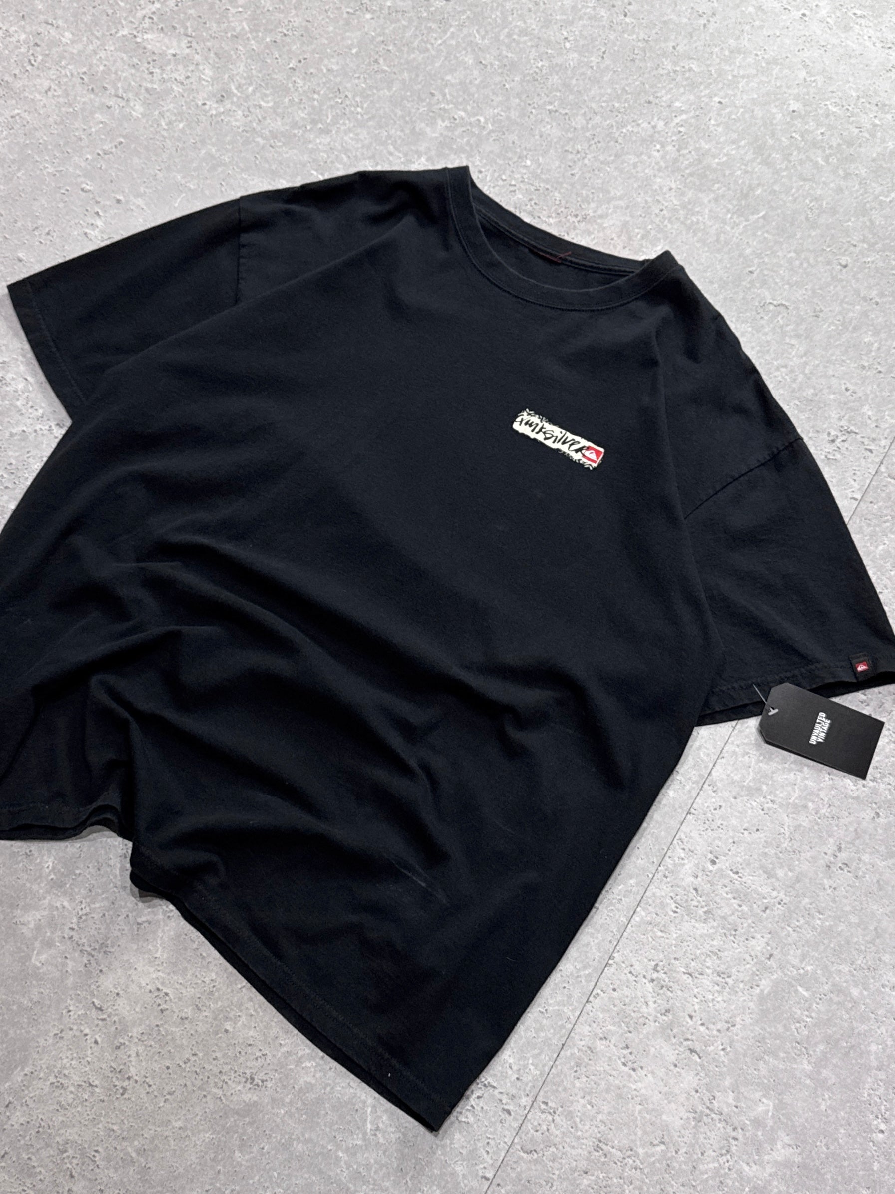 Vintage 2000s Quiksilver Surf Tee (XL)