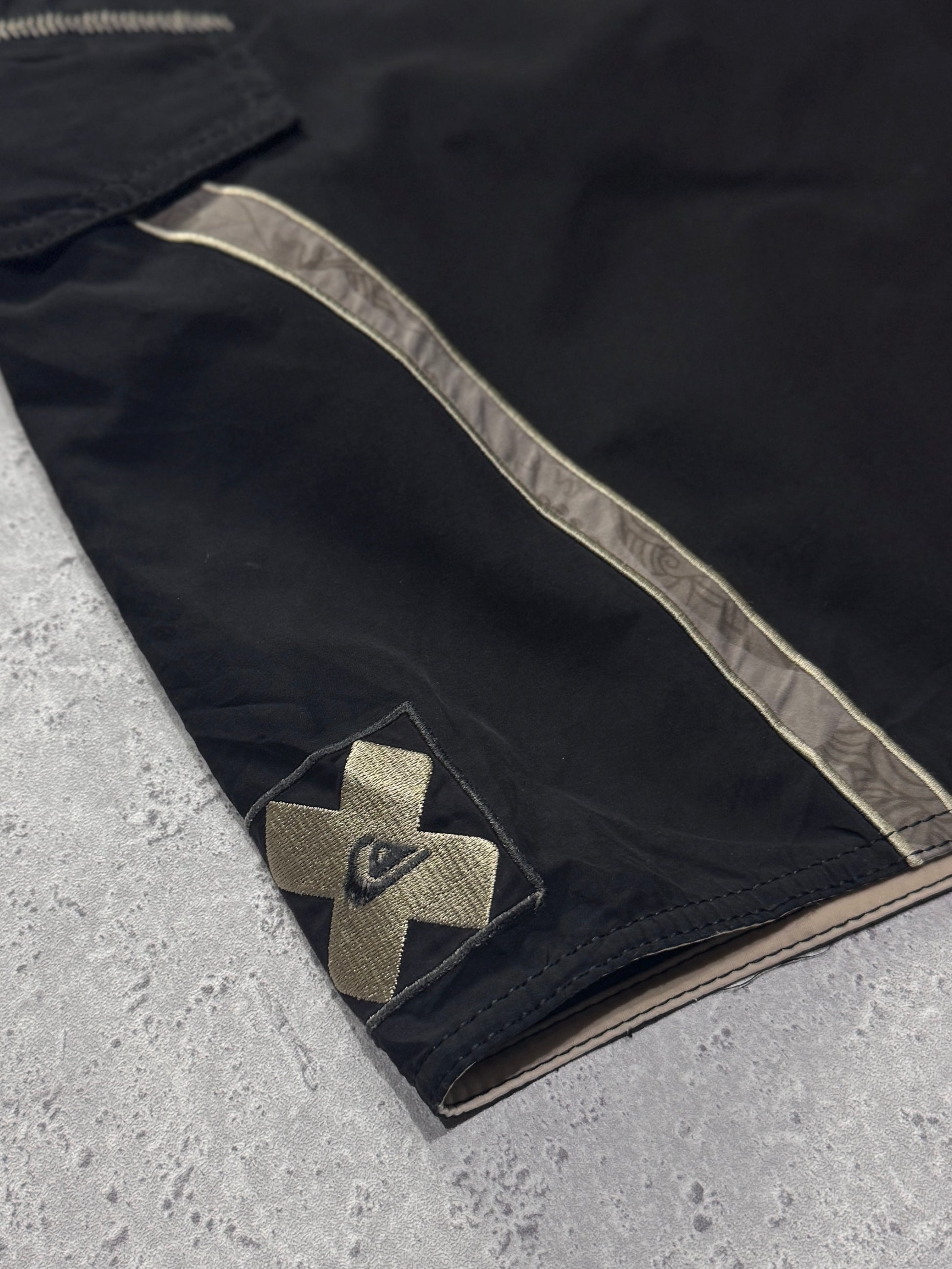 Vintage 2000s Quiksilver Boardshorts (34”)