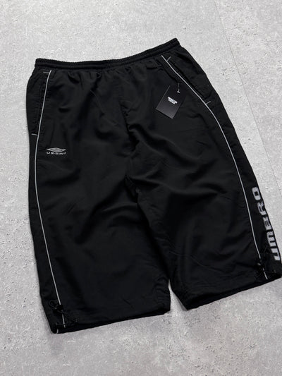 Vintage 2000s Umbro Adjustable 3/4 Track Shorts (M)