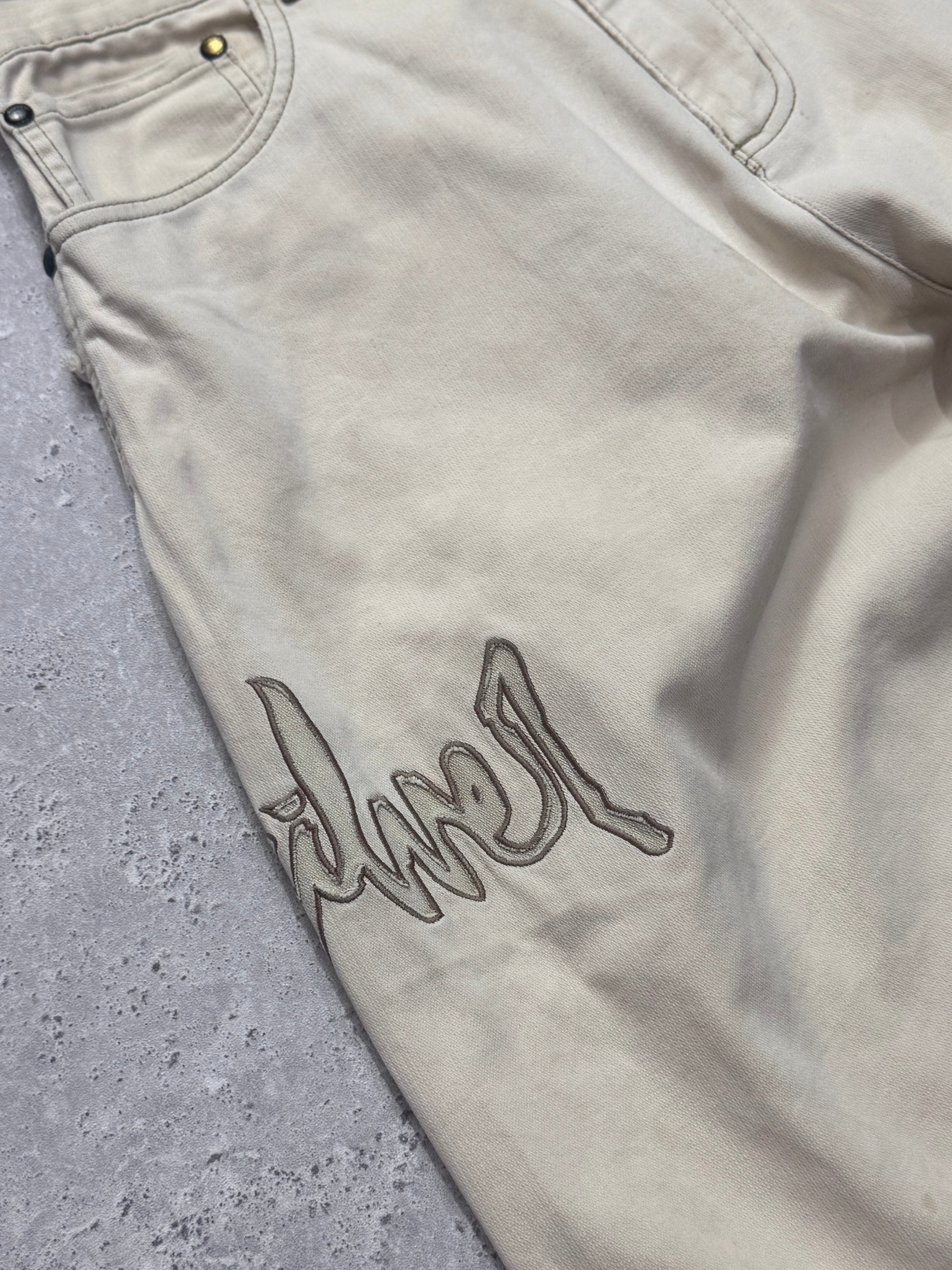 Vintage 2000s Quiksilver Embroidered Shorts (30")