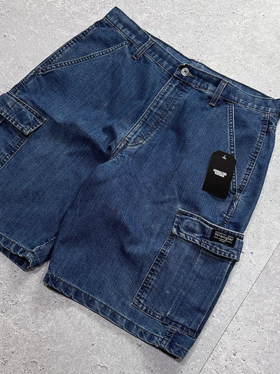 Vintage Wrangler Denim Cargo Shorts (32”)