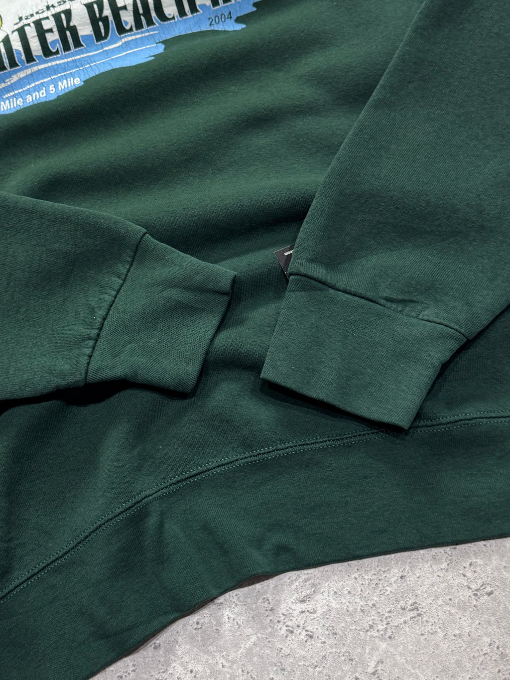 Vintage 2000s Run Club Sweater (M)