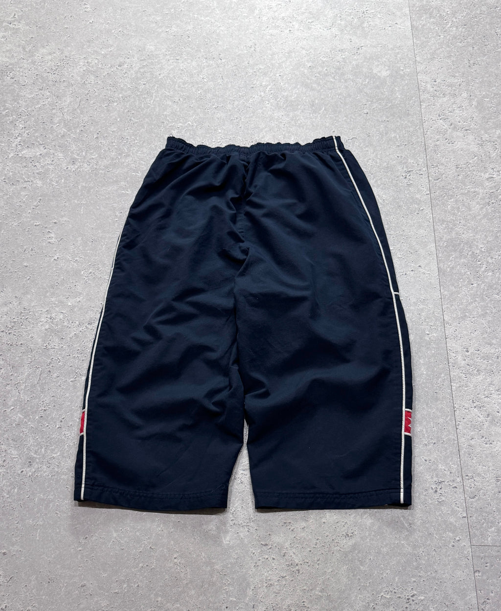Vintage 2000s Reebok Spellout 3/4 Track Shorts (M)