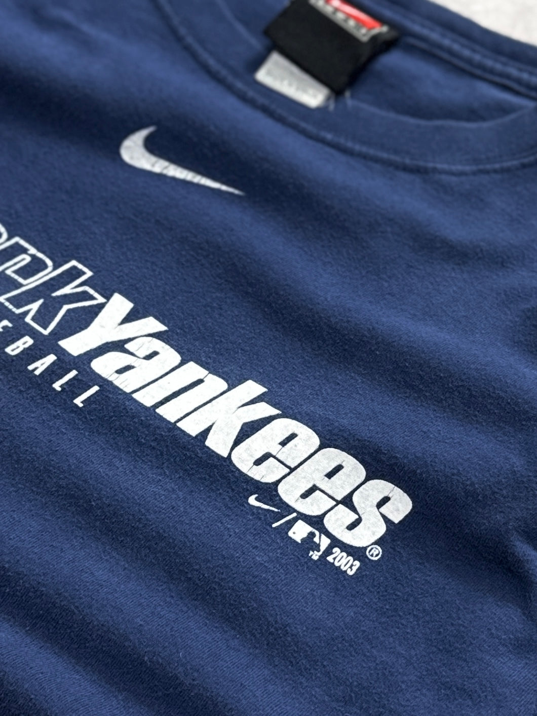 Vintage 2000s Nike X New York Yankees MLB Tee (S)