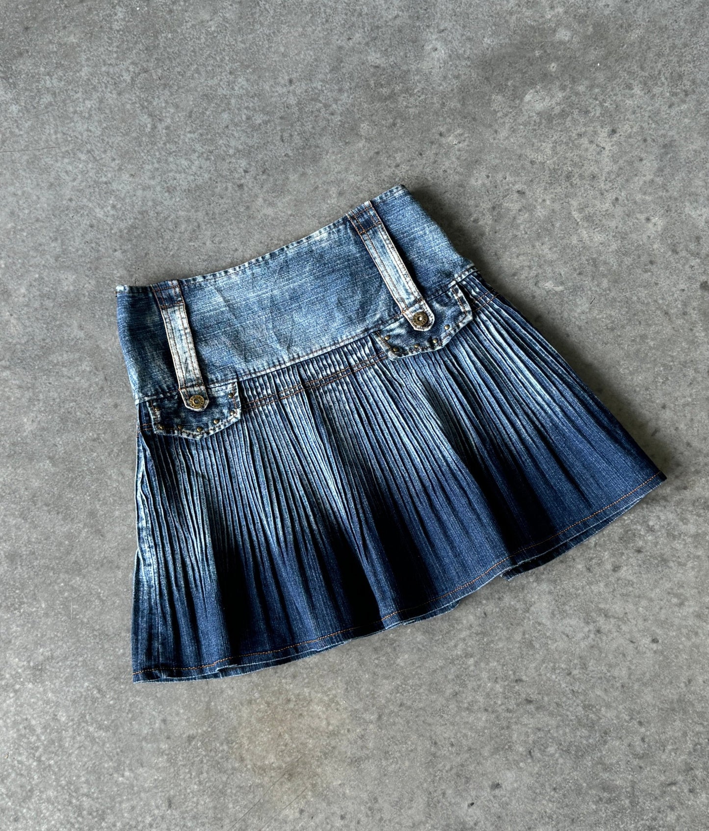 Vintage Denim Mini Skirt (L)