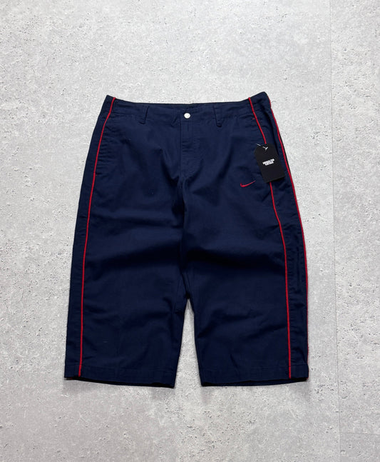 Vintage 2000s Nike 3/4 Skate Shorts (30")
