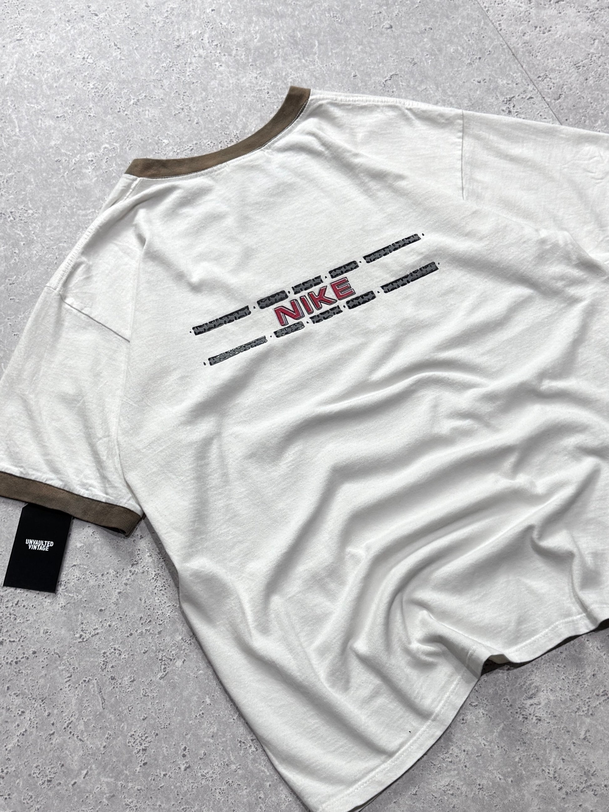 Vintage 2000s Nike Ringer Tee (L)