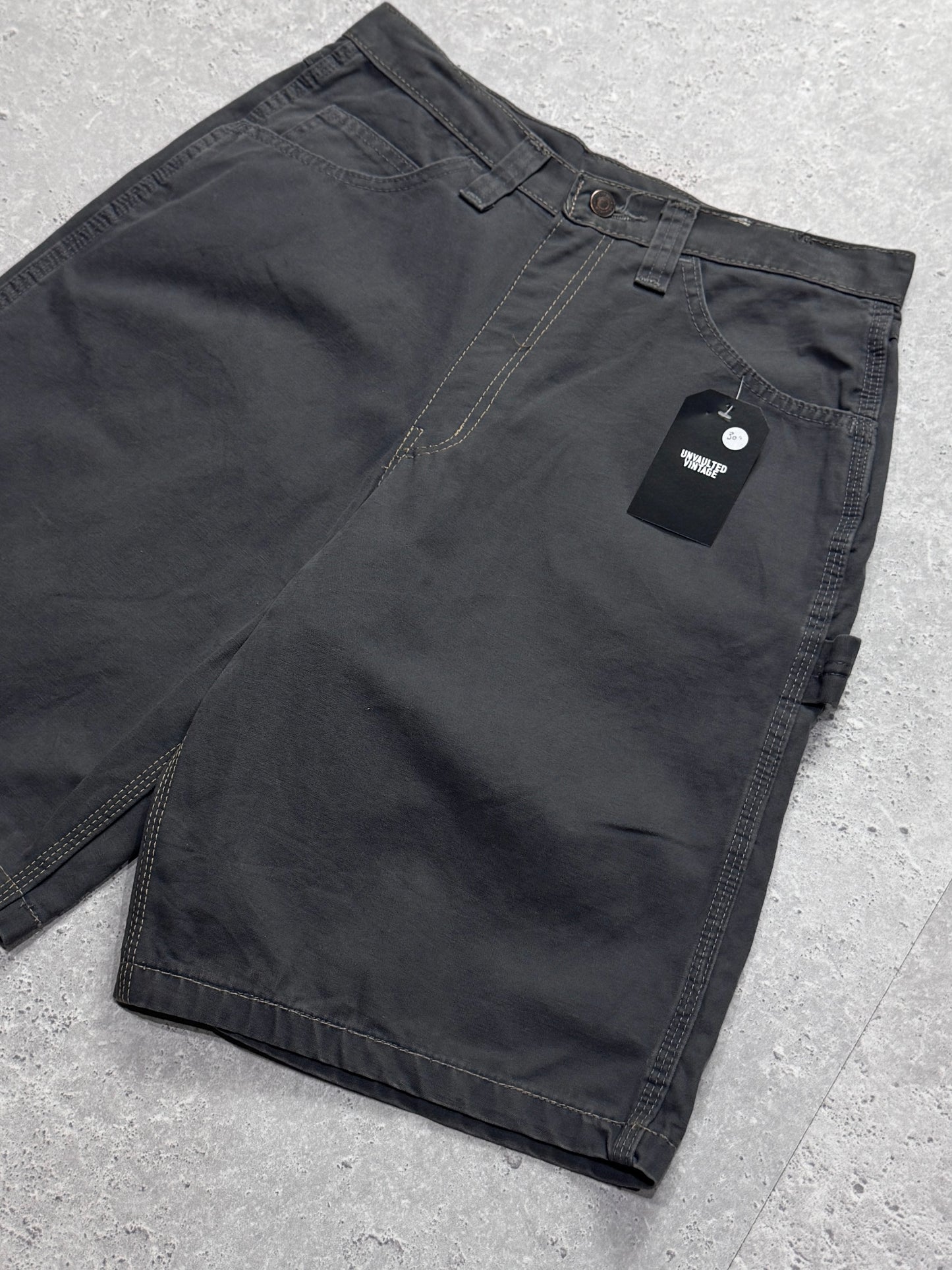 Vintage 2000s Wrangler Carpenter Shorts (30")