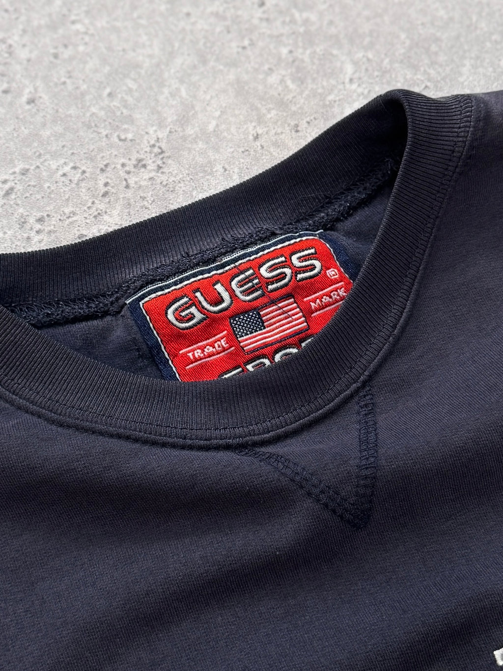 Vintage 90s Guess International Embroidered Sweater (L)