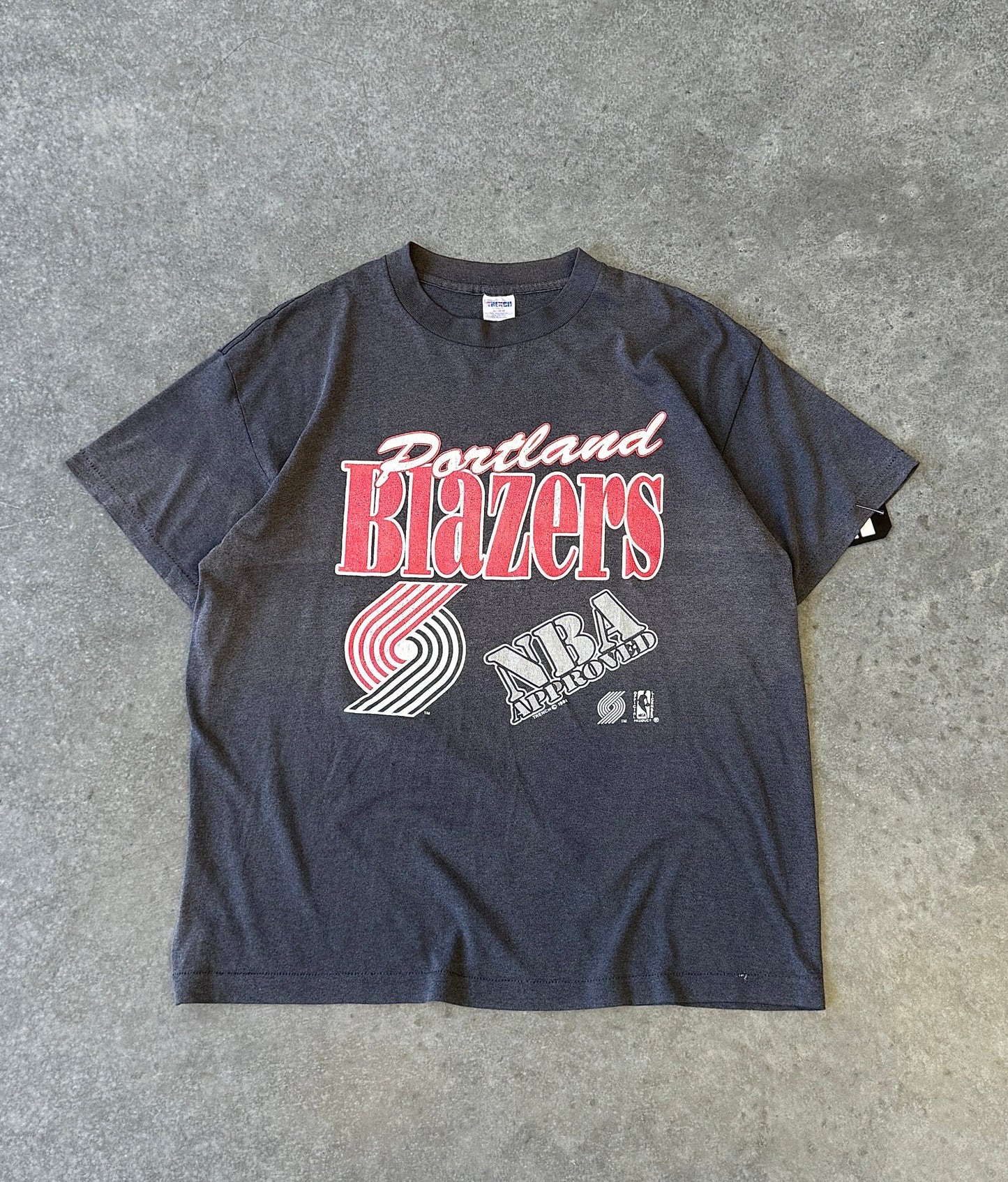 Vintage 90s Portland Trail Blazers NBA Tee (XL)