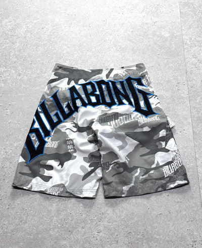 Vintage 2000s Billabong Camo Cargo Boardshorts (30”)