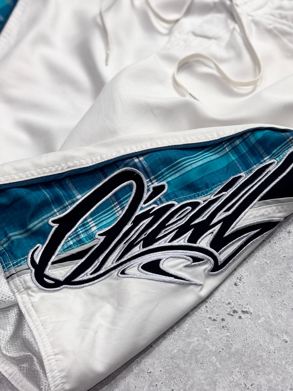 Vintage 2000s O’Neill Board Shorts (30”)