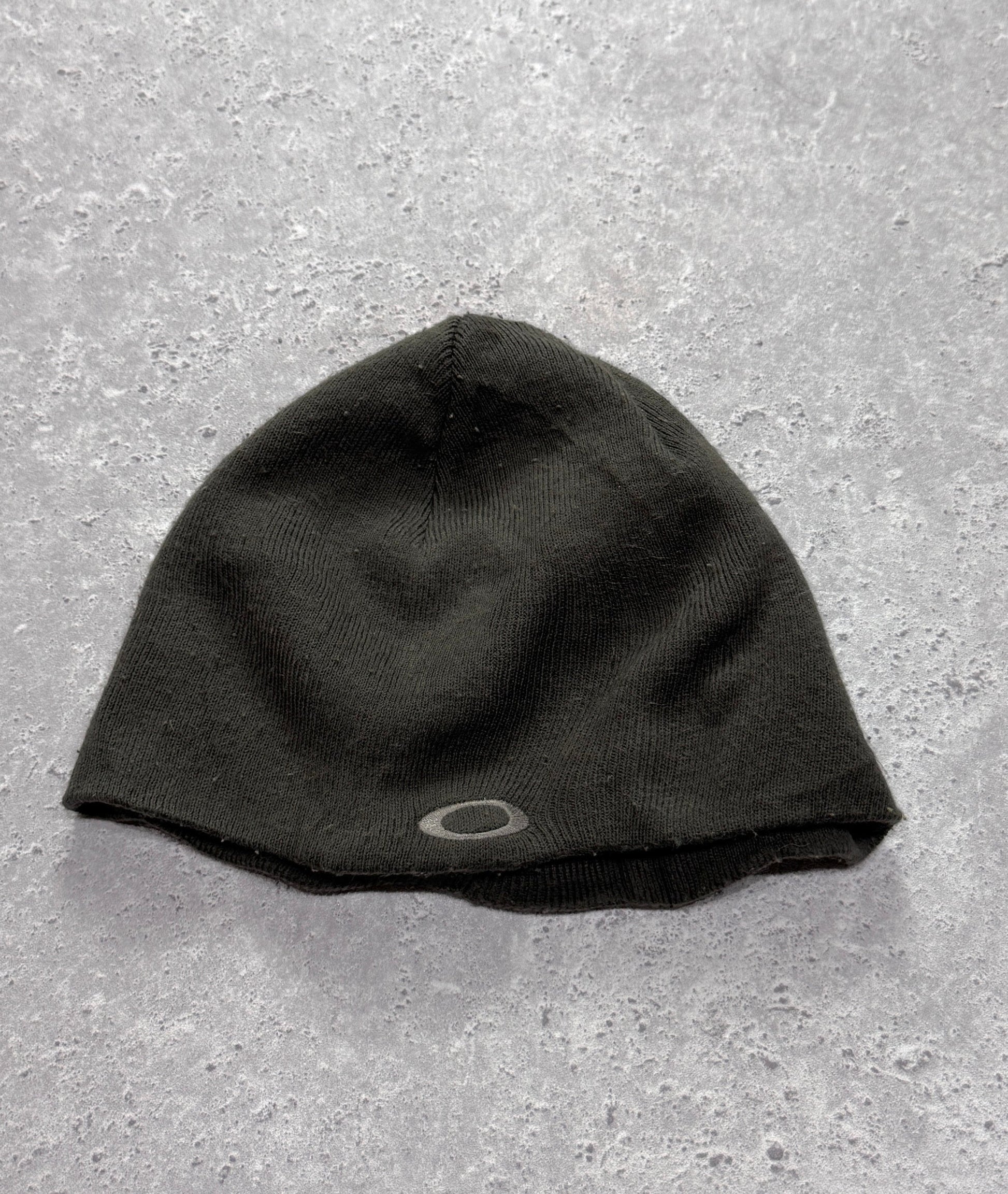 Vintage 2000s Oakley Software Skull Beanie