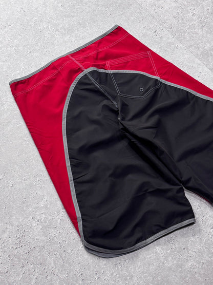 Vintage 2000s Deadstock Quicksilver Boardshorts (34")
