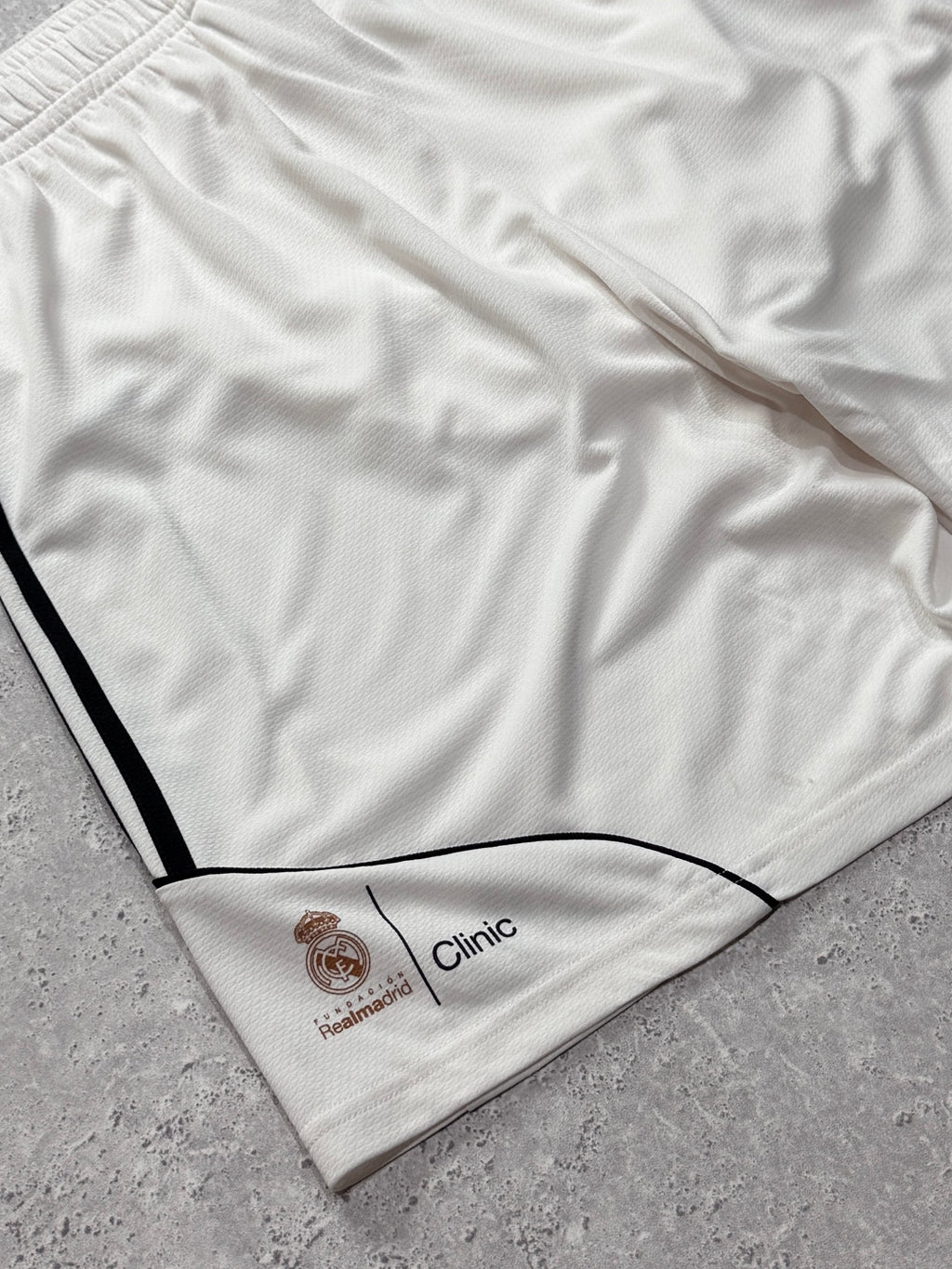 Vintage 2000s Adidas X Real Madrid Football Shorts (S)