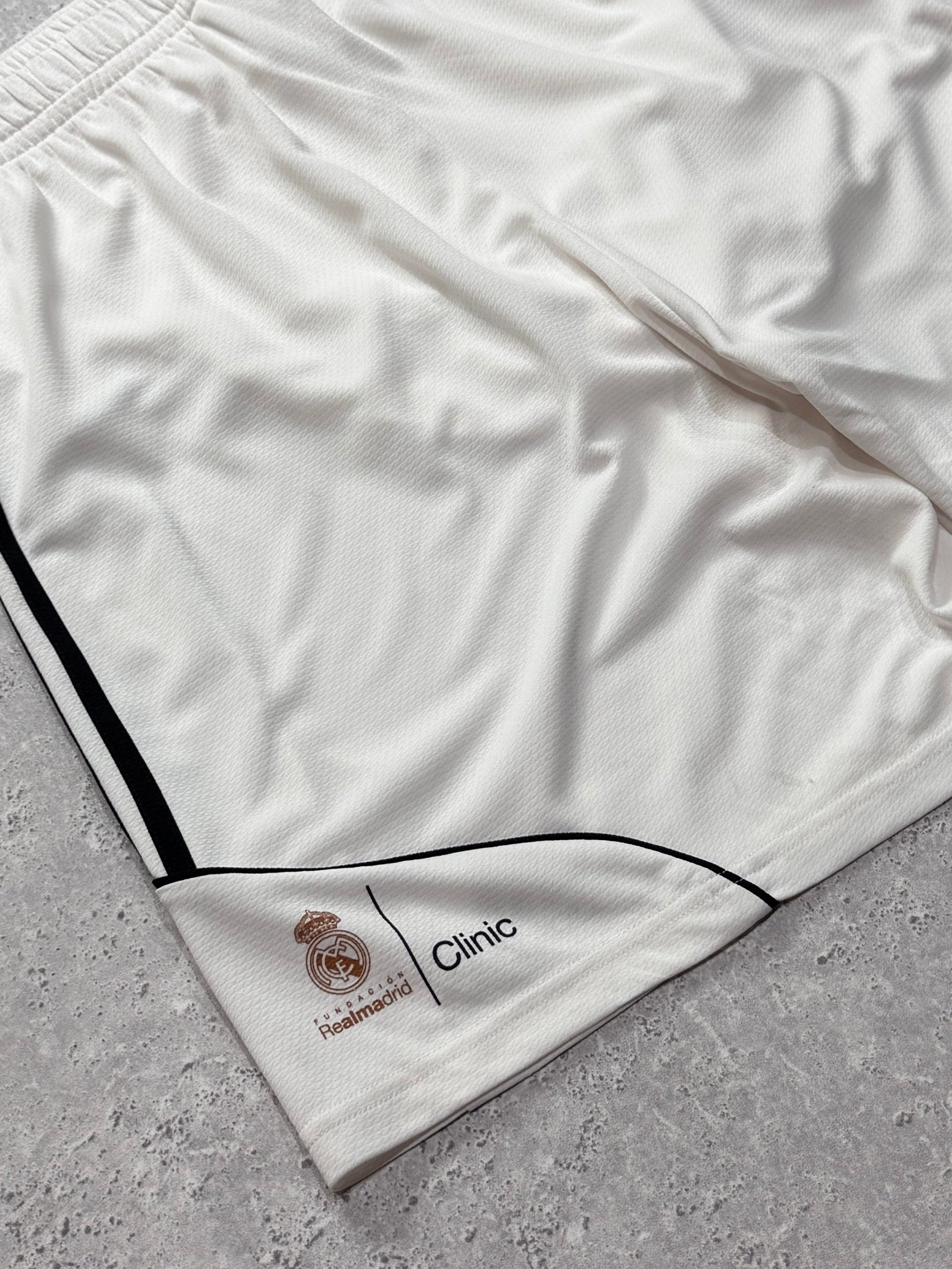 Vintage 2000s Adidas X Real Madrid Football Shorts (S)