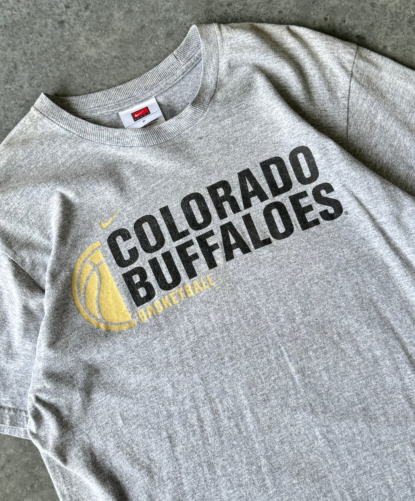 Vintage Nike x Colorado Buffaloes Tee (M)