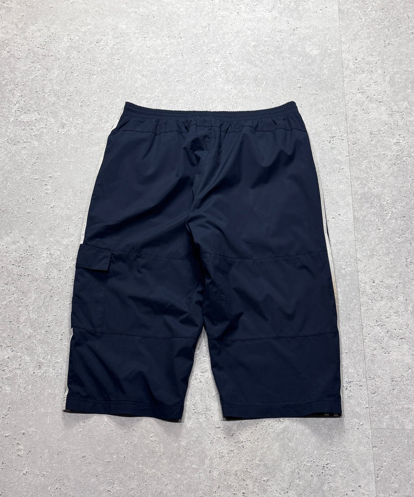 Vintage 2000s Adidas 3/4 Cargo Track Shorts (36")