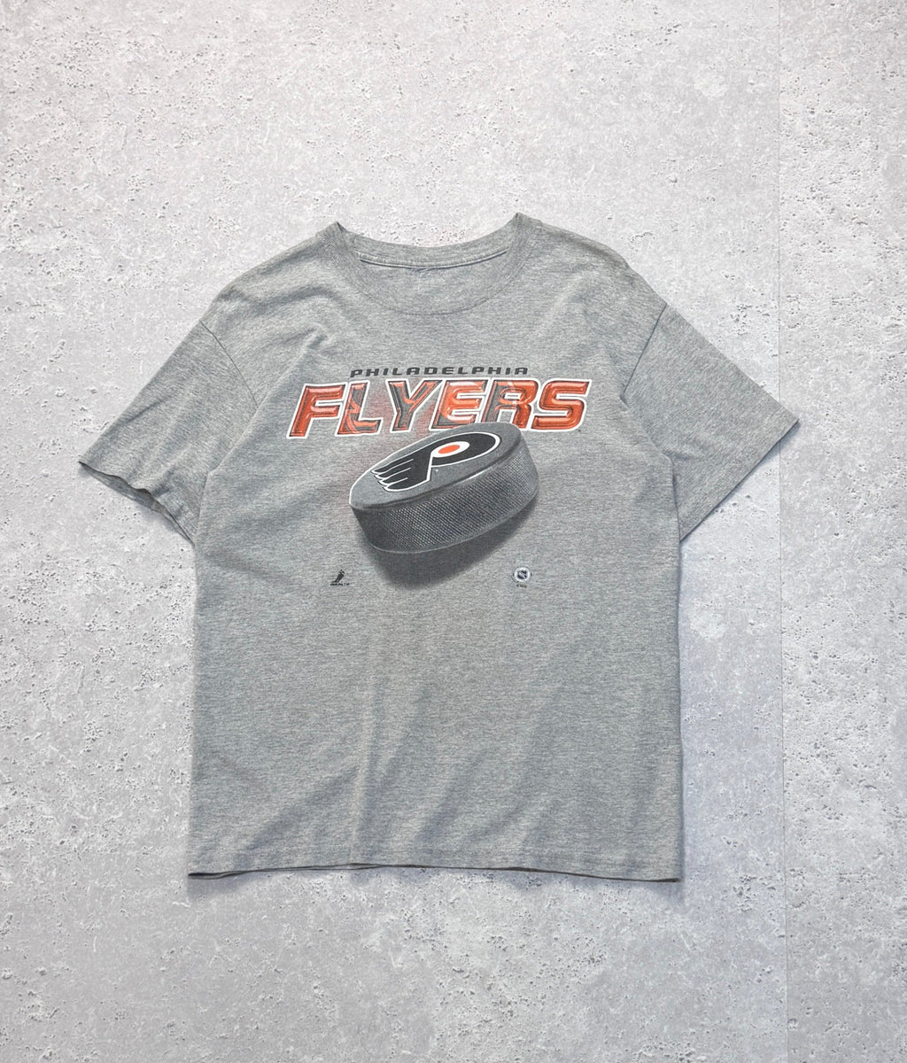 Vintage Philadelphia Flyers NHL Puck Tee (M)
