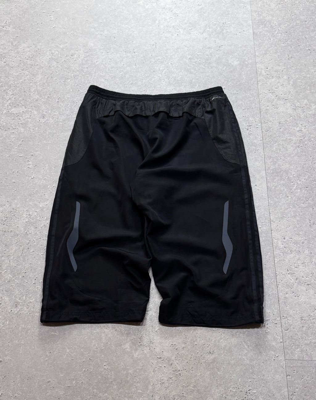 Vintage 2000s Adidas Adjustable 3/4 Track Shorts (XL)