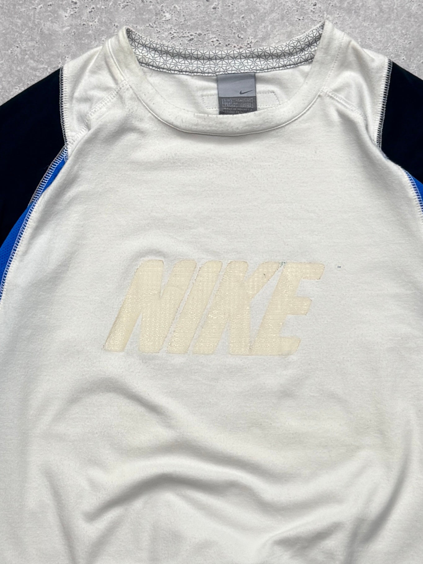 Vintage 2000s Nike Athletics Training Tee (L)