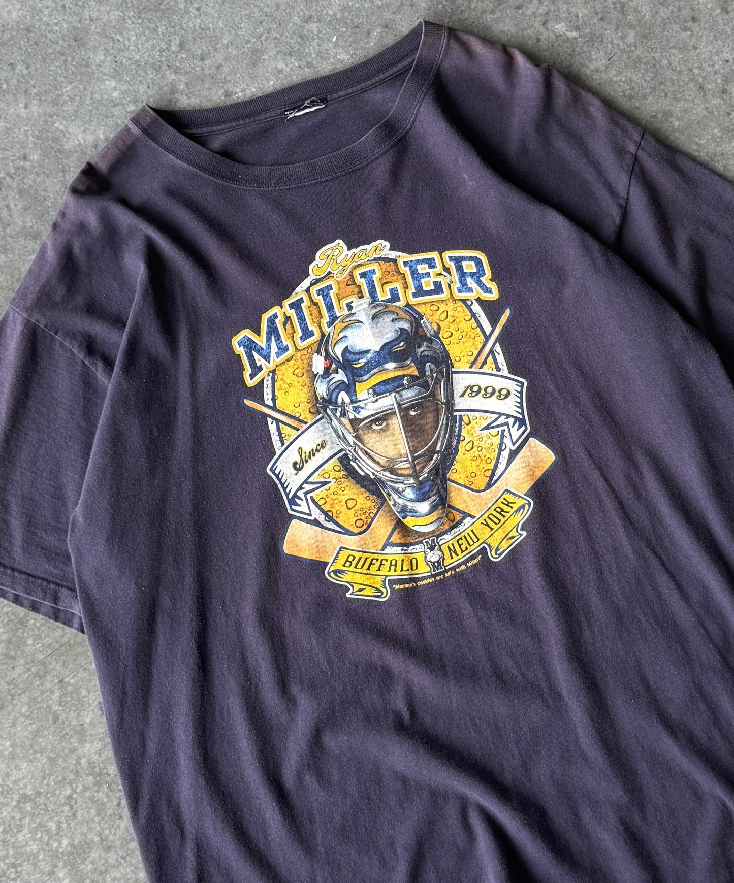 Vintage 00s Ryan Miller NHL Player Tee (XL)