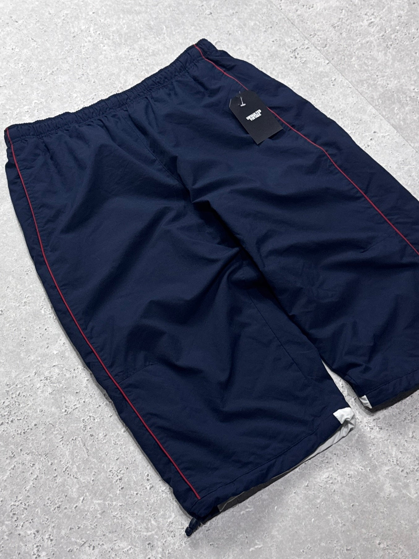 Vintage 2000s Nike Adjustable 3/4 Track Shorts (L)