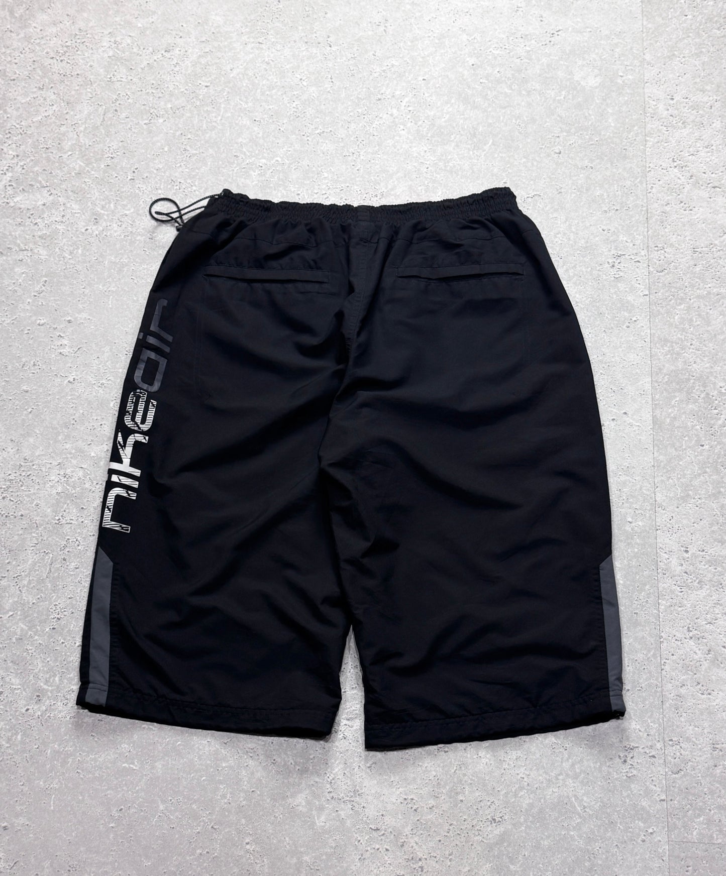 Vintage 2000s Nike Air Adjustable 3/4 Track Shorts (32")