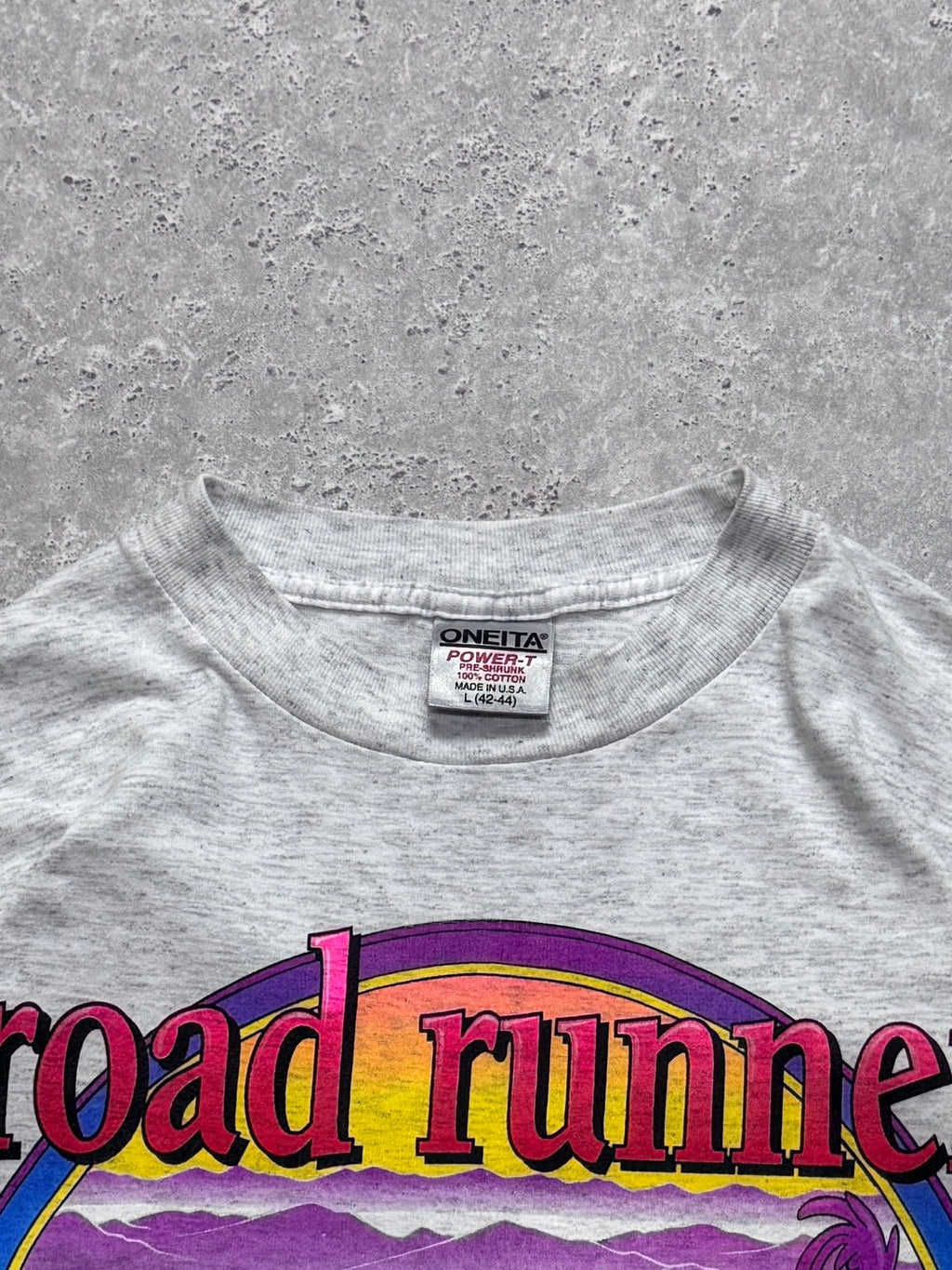 Vintage 90s Road Runner Looney Tunes Car Tee (XL)