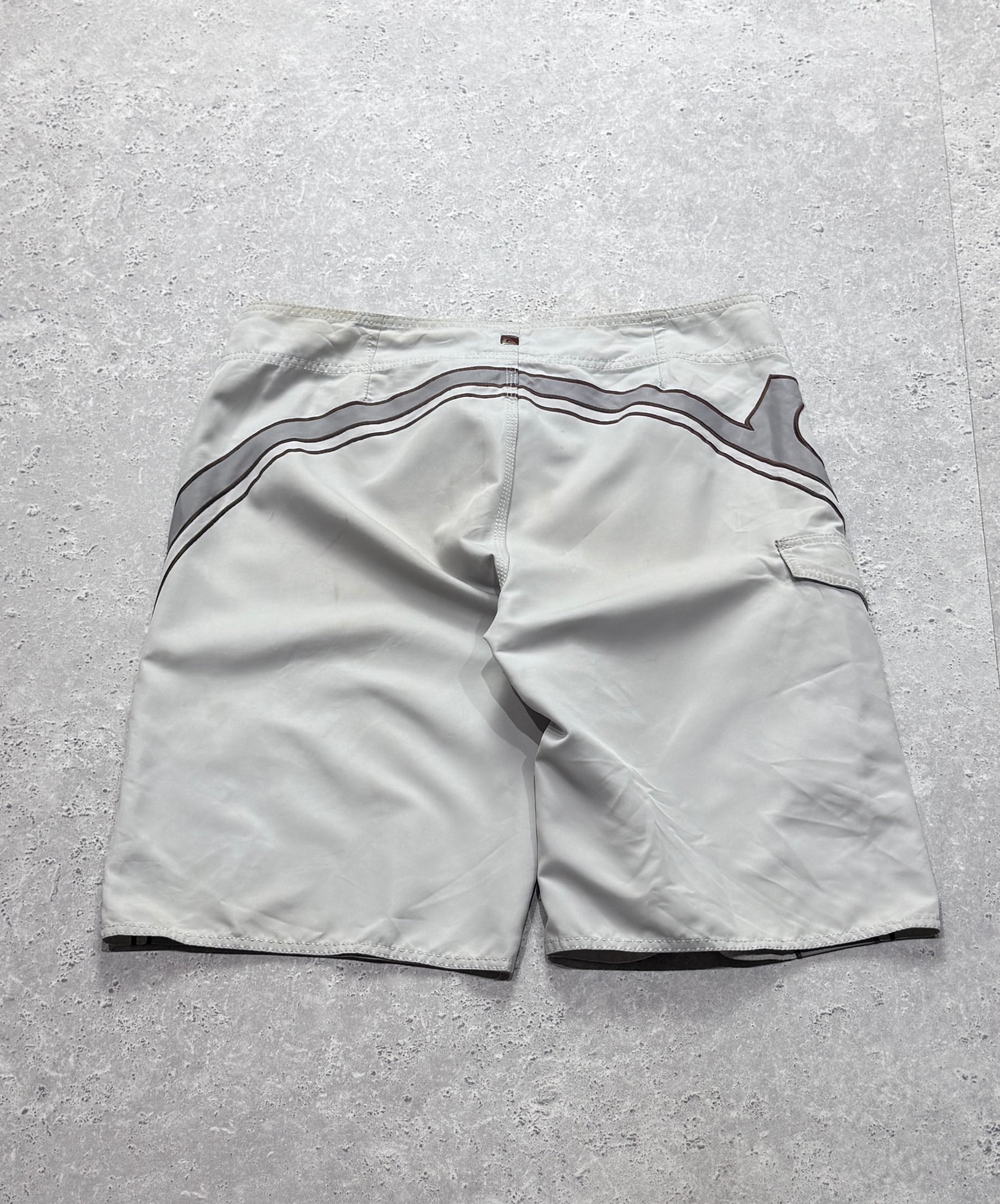 Vintage 2000s Quiksilver Boardshorts (36”)