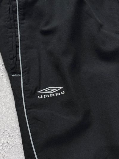 Vintage 2000s Umbro Adjustable 3/4 Track Shorts (M)