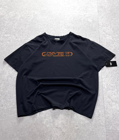 Vintage 2000s Nike Spellout Tee (XL)