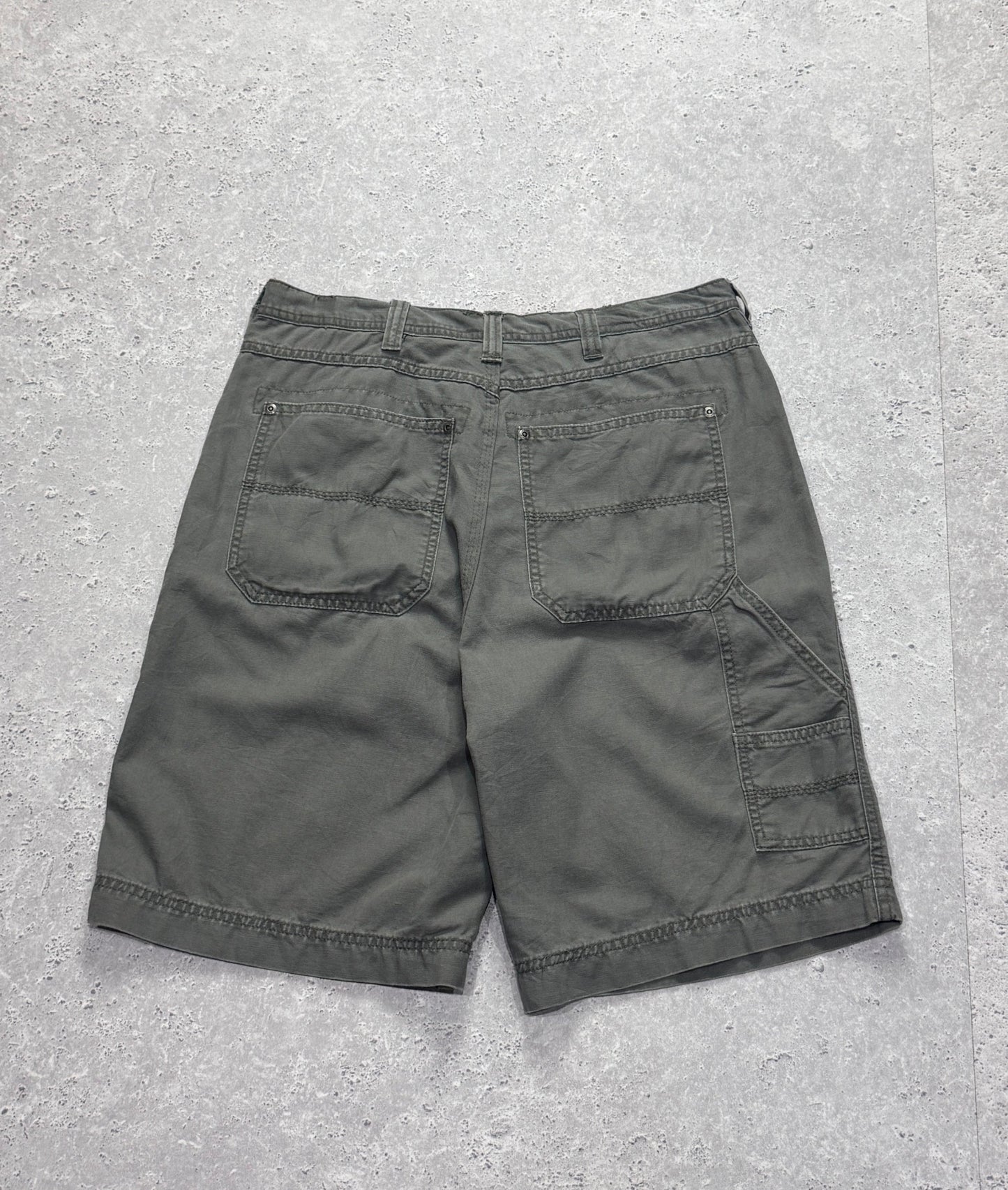 Vintage 2000s Carpenter Shorts (32")
