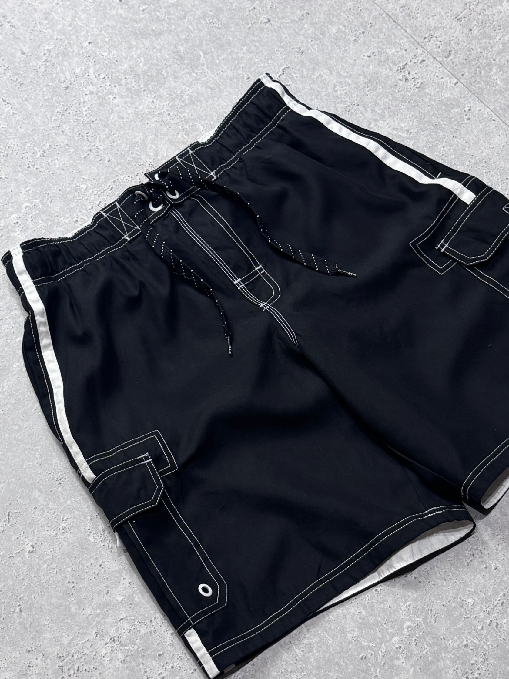 Vintage 2000s Ocean Pacific Boardshorts (32”)