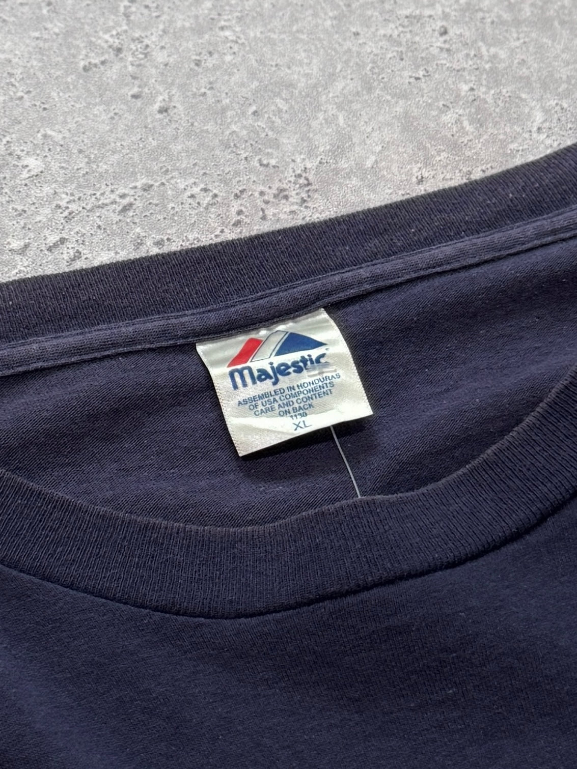 Vintage 2000s New York Yankees MLB Tee (XL)