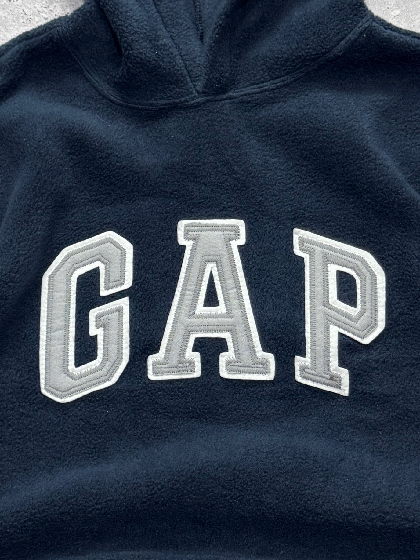 Vintage GAP Spellout Fleece Hoodie (M)