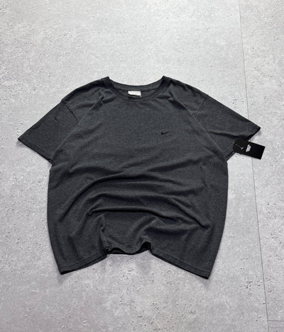 Vintage 2000s Nike Embroidered Tee (M)