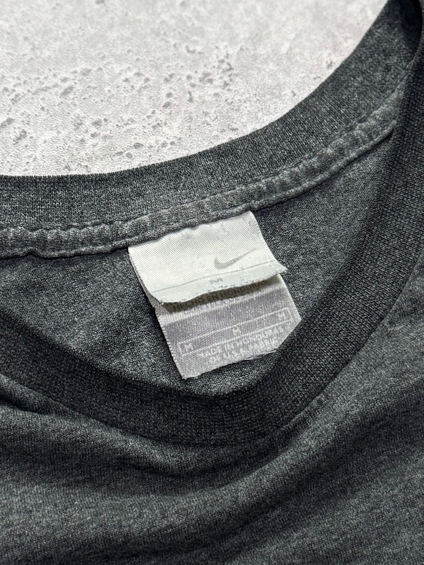Vintage 2000s Nike Embroidered Tee (M)