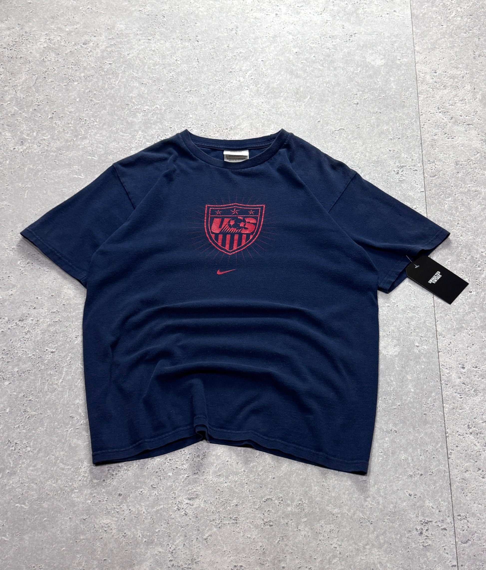 Vintage 2000s Nike X USA Football Tee (S)