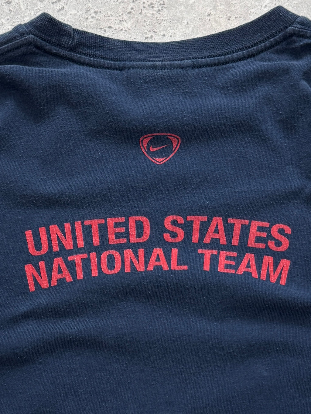 Vintage 2000s Nike X USA Football Tee (S)