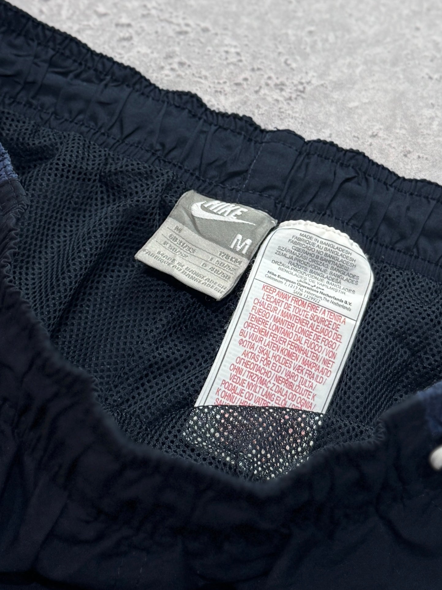 Vintage 2000s Nike Air Adjustable 3/4 Track Shorts (M)